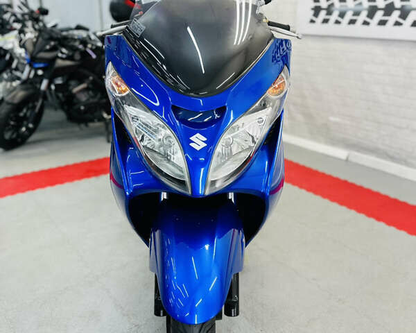Синий Сузуки Skywave 250, объемом двигателя 0.25 л и пробегом 30 тыс. км за 2400 $, фото 16 на Automoto.ua