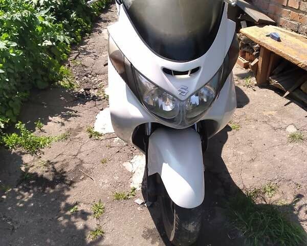 Сузуки Skywave 400, объемом двигателя 0.4 л и пробегом 44 тыс. км за 2700 $, фото 1 на Automoto.ua