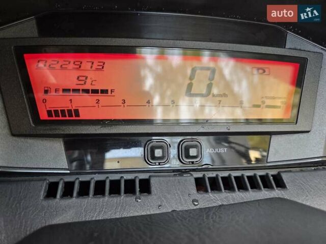 Білий Сузукі SkyWave 650, об'ємом двигуна 0.65 л та пробігом 23 тис. км за 6500 $, фото 2 на Automoto.ua