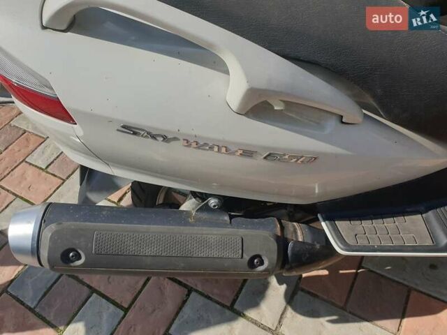 Сузуки SkyWave 650, объемом двигателя 0 л и пробегом 37 тыс. км за 5000 $, фото 3 на Automoto.ua