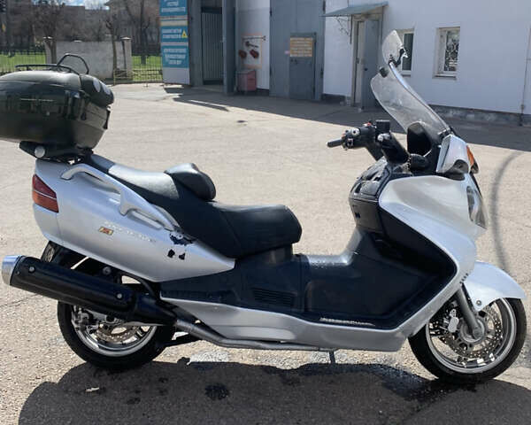 Синій Сузукі SkyWave 650, об'ємом двигуна 0.65 л та пробігом 43 тис. км за 3500 $, фото 4 на Automoto.ua