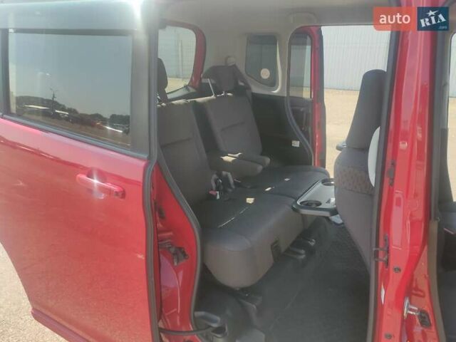 Сузуки SOLIO 2016 в Киеве на Automoto.ua Красный Сузуки SOLIO, объемом двигателя 1.24 л и пробегом 40 тыс. км за 10999 $, фото 8 на Automoto.ua