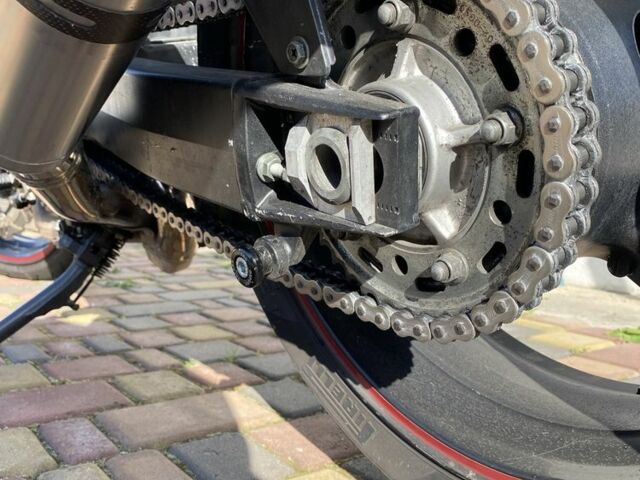 Сузукі SV 1000, об'ємом двигуна 1 л та пробігом 0 тис. км за 6000 $, фото 13 на Automoto.ua