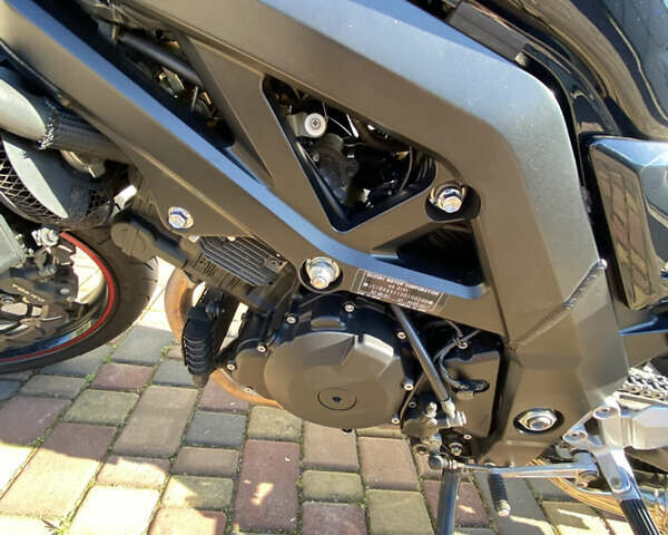 Черный Сузуки SV 1000S, объемом двигателя 1 л и пробегом 35 тыс. км за 6700 $, фото 33 на Automoto.ua