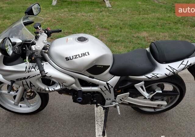 Серый Сузуки SV 400S, объемом двигателя 0.4 л и пробегом 46 тыс. км за 3000 $, фото 12 на Automoto.ua