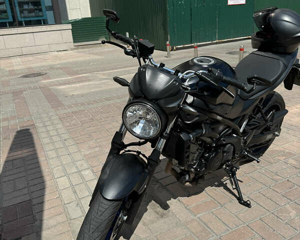 Черный Сузуки SV 650, объемом двигателя 0.65 л и пробегом 40 тыс. км за 5500 $, фото 4 на Automoto.ua