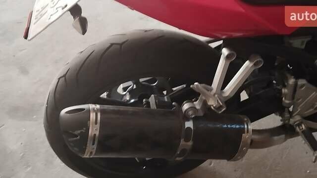 Красный Сузуки SV 650, объемом двигателя 0.65 л и пробегом 35 тыс. км за 4000 $, фото 6 на Automoto.ua