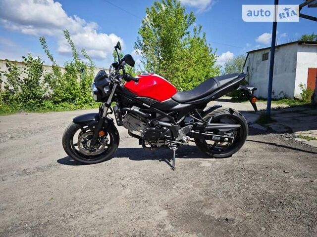 Червоний Сузукі SV 650, об'ємом двигуна 0.65 л та пробігом 11 тис. км за 6000 $, фото 3 на Automoto.ua