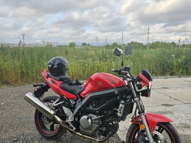 Сузуки SV 650, объемом двигателя 0.65 л и пробегом 0 тыс. км за 3747 $, фото 2 на Automoto.ua