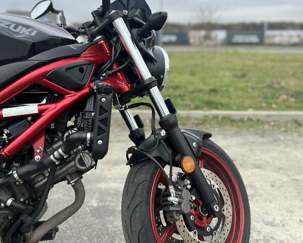 Сузуки SV 650, объемом двигателя 0.65 л и пробегом 33 тыс. км за 5500 $, фото 7 на Automoto.ua