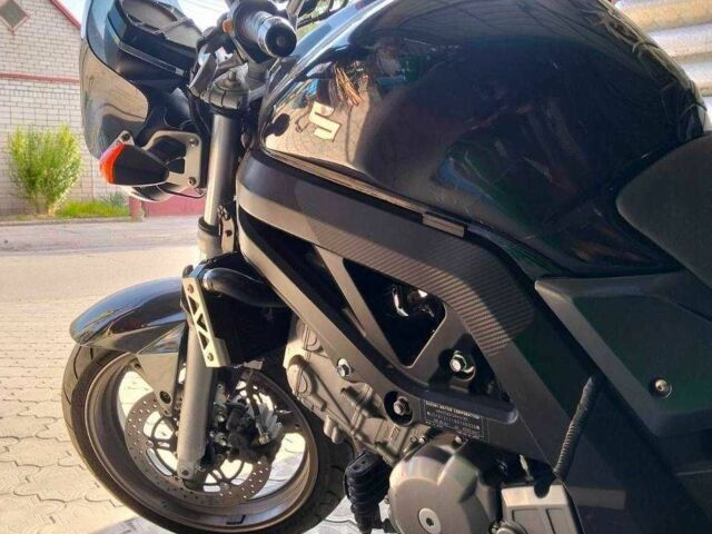 Сузуки SV 650, объемом двигателя 0.65 л и пробегом 0 тыс. км за 3200 $, фото 2 на Automoto.ua