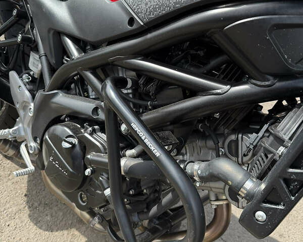 Сузуки SV 650, объемом двигателя 0.65 л и пробегом 45 тыс. км за 6250 $, фото 11 на Automoto.ua