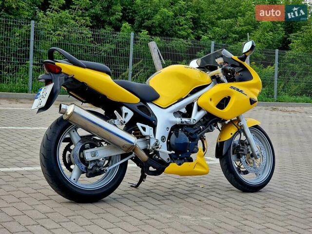 Сузуки SV 650, объемом двигателя 0 л и пробегом 38 тыс. км за 2400 $, фото 2 на Automoto.ua