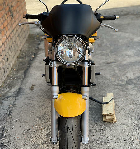 Желтый Сузуки SV 650, объемом двигателя 0.65 л и пробегом 23 тыс. км за 3000 $, фото 4 на Automoto.ua