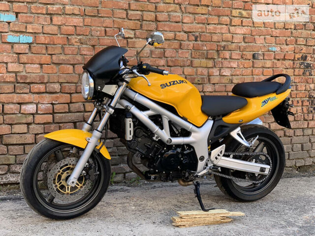 Желтый Сузуки SV 650, объемом двигателя 0.65 л и пробегом 23 тыс. км за 3000 $, фото 1 на Automoto.ua