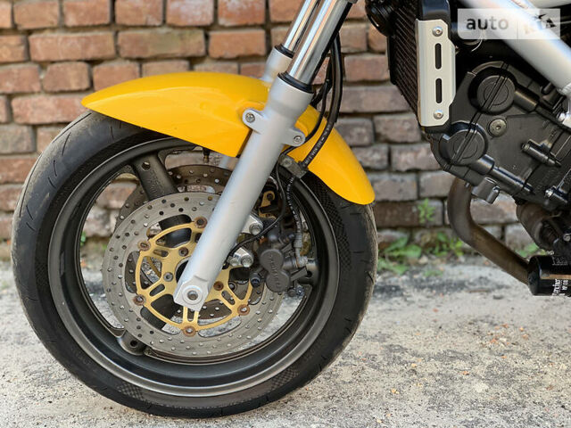 Желтый Сузуки SV 650, объемом двигателя 0.65 л и пробегом 23 тыс. км за 3000 $, фото 31 на Automoto.ua