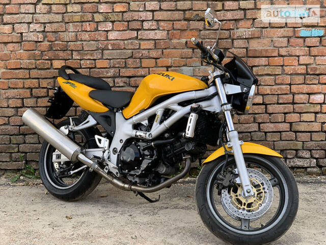 Желтый Сузуки SV 650, объемом двигателя 0.65 л и пробегом 23 тыс. км за 3000 $, фото 16 на Automoto.ua