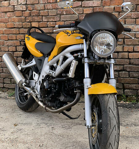 Желтый Сузуки SV 650, объемом двигателя 0.65 л и пробегом 23 тыс. км за 3000 $, фото 66 на Automoto.ua