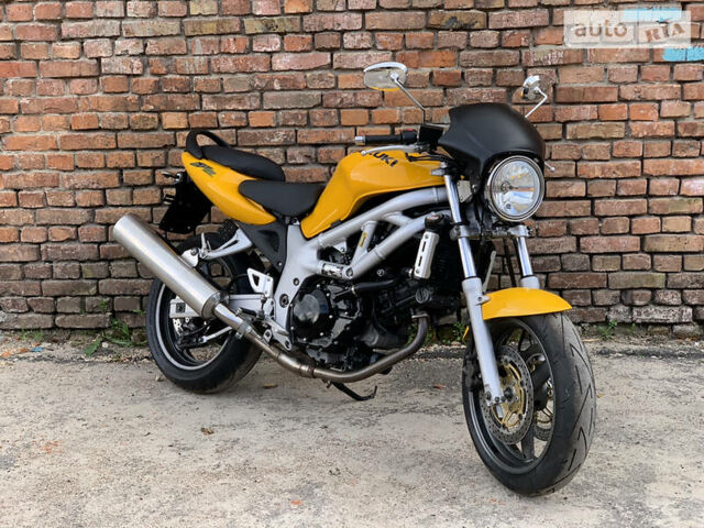 Желтый Сузуки SV 650, объемом двигателя 0.65 л и пробегом 23 тыс. км за 3000 $, фото 19 на Automoto.ua