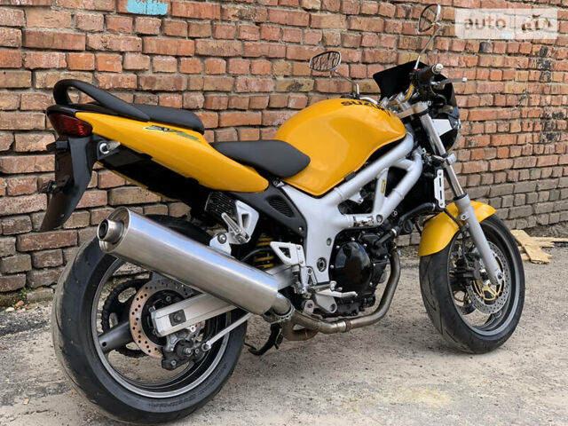 Желтый Сузуки SV 650, объемом двигателя 0.65 л и пробегом 23 тыс. км за 3000 $, фото 12 на Automoto.ua