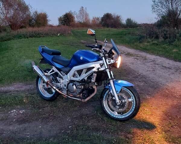 Синій Сузукі SV 650, об'ємом двигуна 0.65 л та пробігом 72 тис. км за 3500 $, фото 7 на Automoto.ua