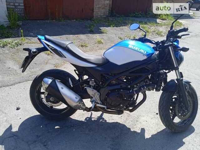 Синий Сузуки SV 650, объемом двигателя 0.6 л и пробегом 5 тыс. км за 6000 $, фото 2 на Automoto.ua