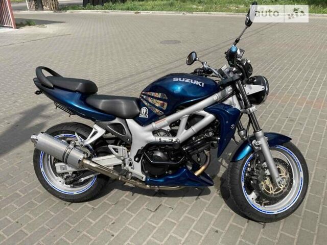 Синий Сузуки SV 650, объемом двигателя 0.65 л и пробегом 48 тыс. км за 3650 $, фото 3 на Automoto.ua