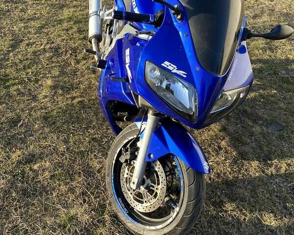 Синий Сузуки SV 650, объемом двигателя 0.65 л и пробегом 35 тыс. км за 3600 $, фото 5 на Automoto.ua