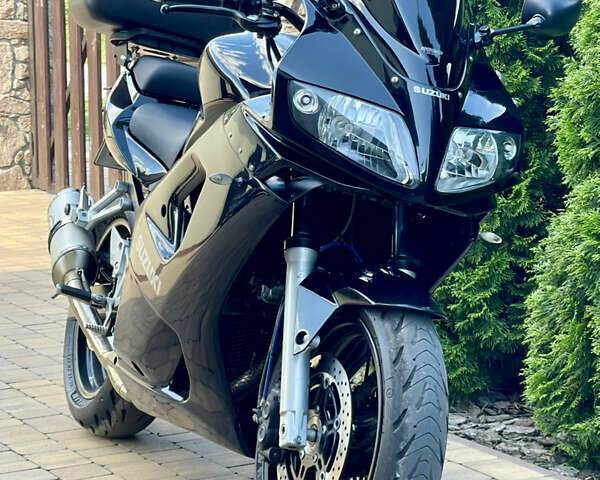 Черный Сузуки SV 650S, объемом двигателя 0 л и пробегом 35 тыс. км за 4700 $, фото 3 на Automoto.ua