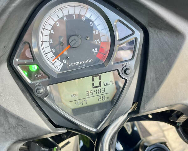 Черный Сузуки SV 650S, объемом двигателя 0 л и пробегом 35 тыс. км за 4700 $, фото 16 на Automoto.ua