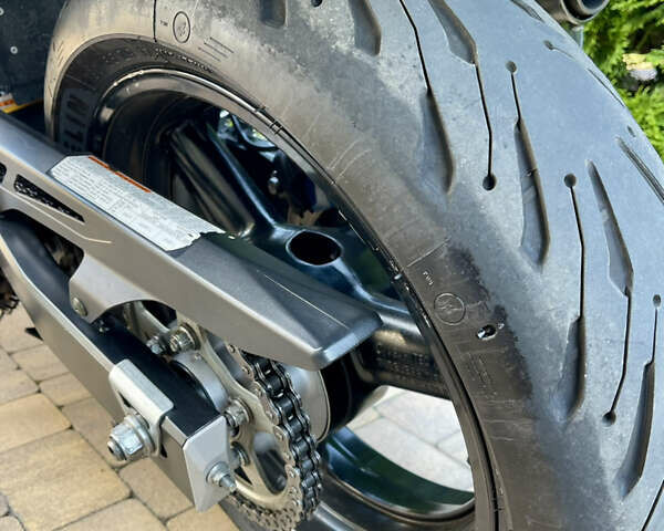Черный Сузуки SV 650S, объемом двигателя 0 л и пробегом 35 тыс. км за 4700 $, фото 9 на Automoto.ua