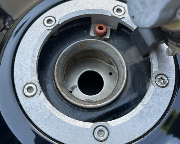 Черный Сузуки SV 650S, объемом двигателя 0 л и пробегом 35 тыс. км за 4700 $, фото 15 на Automoto.ua