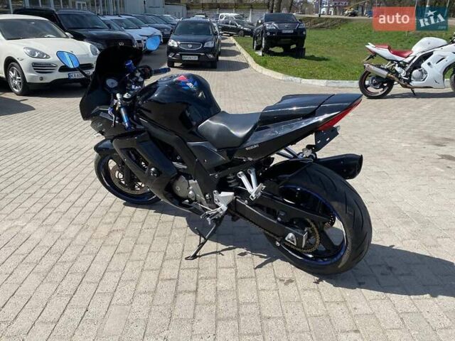 Черный Сузуки SV 650S, объемом двигателя 0.65 л и пробегом 25 тыс. км за 4900 $, фото 7 на Automoto.ua
