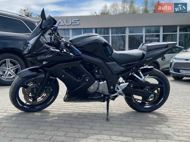 Черный Сузуки SV 650S, объемом двигателя 0.65 л и пробегом 25 тыс. км за 4900 $, фото 3 на Automoto.ua