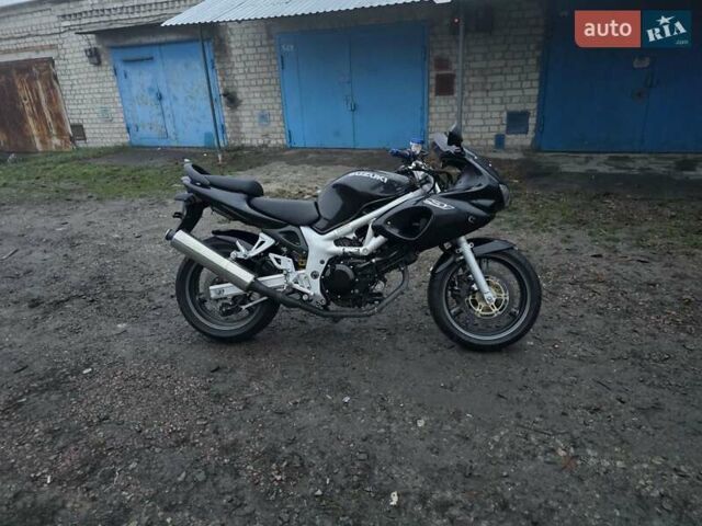 Сузуки SV 650S, объемом двигателя 0.65 л и пробегом 31 тыс. км за 2000 $, фото 7 на Automoto.ua