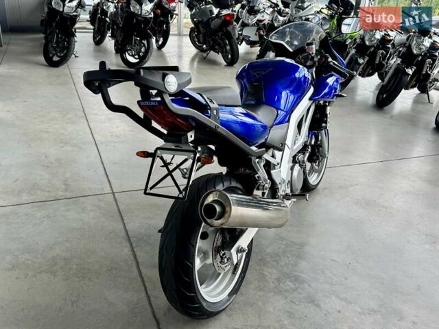 Сузуки SV 650S, объемом двигателя 0.65 л и пробегом 23 тыс. км за 4299 $, фото 2 на Automoto.ua