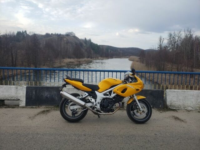 Сузуки SV 650S, объемом двигателя 0.65 л и пробегом 0 тыс. км за 3000 $, фото 2 на Automoto.ua