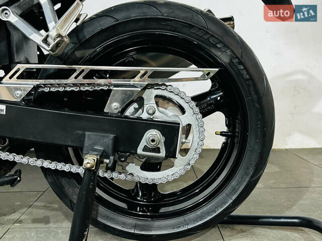 Сузукі SV 650S, об'ємом двигуна 0.65 л та пробігом 26 тис. км за 3999 $, фото 6 на Automoto.ua