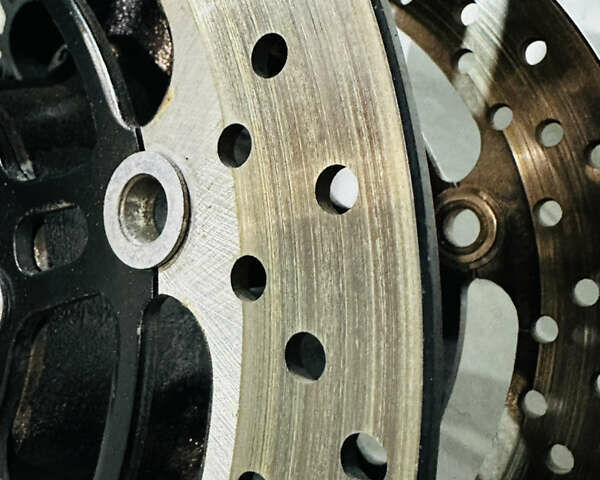 Сузукі SV 650S, об'ємом двигуна 0.65 л та пробігом 26 тис. км за 3999 $, фото 19 на Automoto.ua