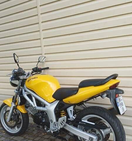 Желтый Сузуки SV 650S, объемом двигателя 0.65 л и пробегом 30 тыс. км за 3500 $, фото 3 на Automoto.ua