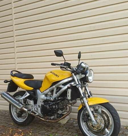 Желтый Сузуки SV 650S, объемом двигателя 0.65 л и пробегом 30 тыс. км за 3500 $, фото 4 на Automoto.ua