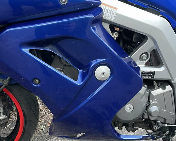 Синий Сузуки SV 650S, объемом двигателя 0.65 л и пробегом 28 тыс. км за 3299 $, фото 7 на Automoto.ua