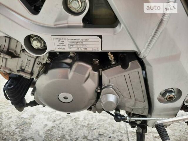 Синий Сузуки SV 650S, объемом двигателя 0.65 л и пробегом 20 тыс. км за 3499 $, фото 24 на Automoto.ua