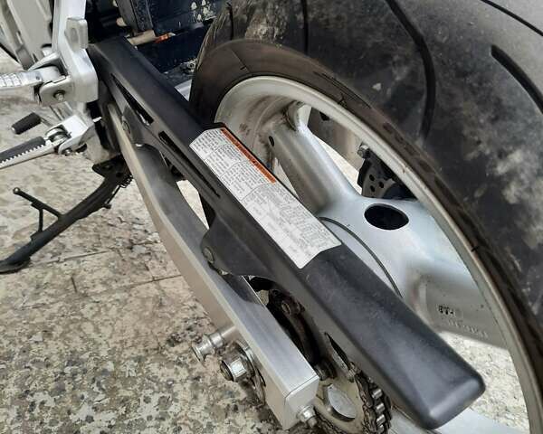 Синий Сузуки SV 650S, объемом двигателя 0.65 л и пробегом 20 тыс. км за 3499 $, фото 21 на Automoto.ua