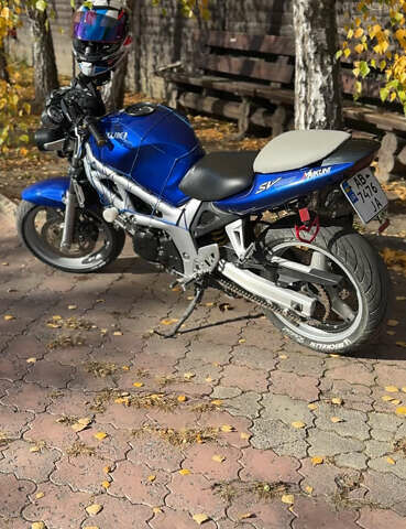 Синий Сузуки SV 650S, объемом двигателя 0.65 л и пробегом 32 тыс. км за 3500 $, фото 1 на Automoto.ua