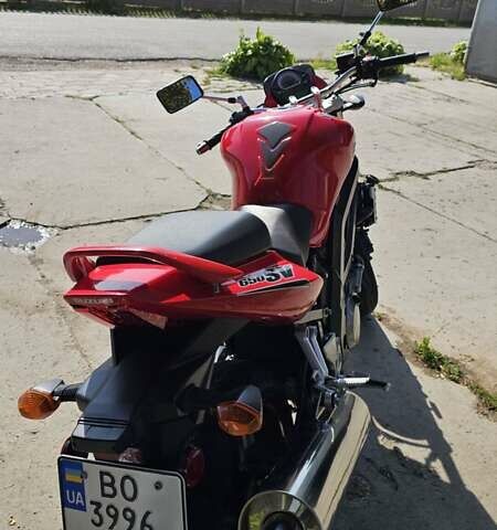 Красный Сузуки SV 650SF, объемом двигателя 0.65 л и пробегом 27 тыс. км за 3500 $, фото 13 на Automoto.ua