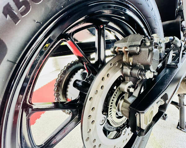 Білий Сузукі V-Strom 1000, об'ємом двигуна 1 л та пробігом 19 тис. км за 9000 $, фото 12 на Automoto.ua