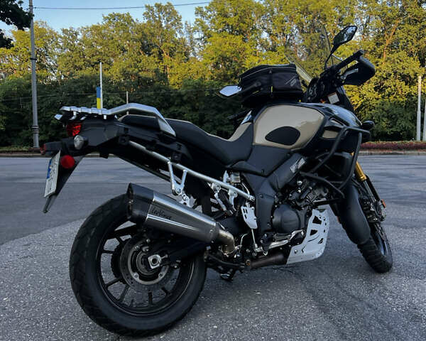 Бежевый Сузуки V-Strom 1000, объемом двигателя 1 л и пробегом 13 тыс. км за 10000 $, фото 4 на Automoto.ua