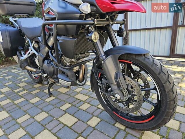 Красный Сузуки V-Strom 1000, объемом двигателя 1.04 л и пробегом 20 тыс. км за 8800 $, фото 11 на Automoto.ua