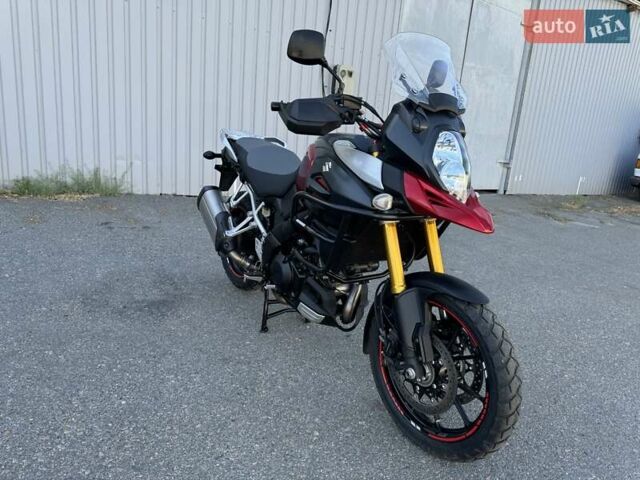 Сузуки V-Strom 1000 2016 в Днепре (Днепропетровске) на Automoto.ua Красный Сузуки V-Strom 1000, объемом двигателя 0 л и пробегом 14 тыс. км за 9300 $, фото 14 на Automoto.ua